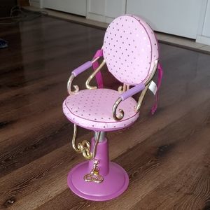 Salon styling chair for 18 inch doll
